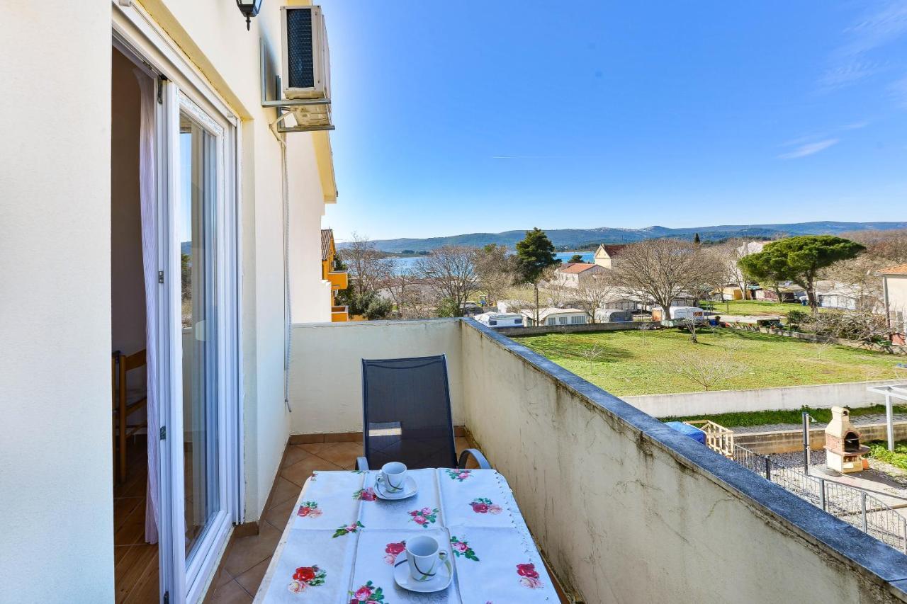 Apartments Adria Turanj Εξωτερικό φωτογραφία