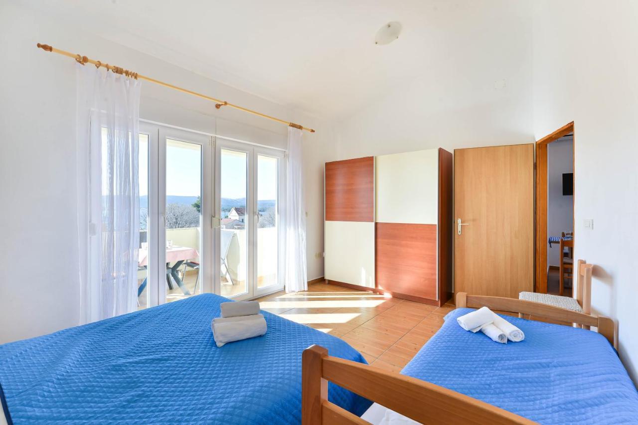 Apartments Adria Turanj Εξωτερικό φωτογραφία