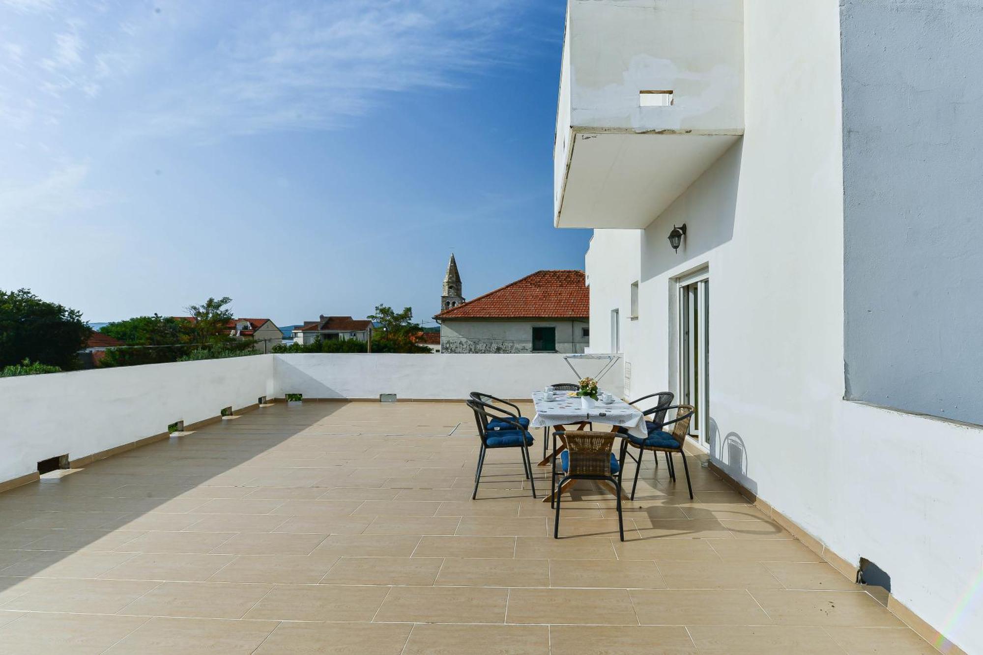 Apartments Adria Turanj Εξωτερικό φωτογραφία